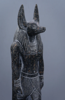 Estatuilla Anubis